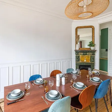 Beautiful Louvre Apartment Paris